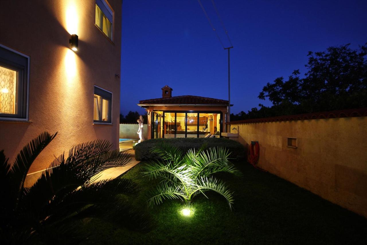 Villa Mihaela Fazana Exterior photo
